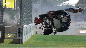 Big crashes headline Stadium Super Trucks practice | Supercars