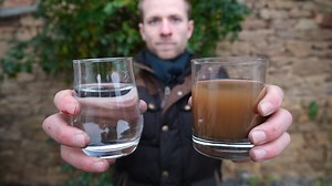 Wasserfilter mit Pflanzenkohle selber bauen - Anleitung 💧