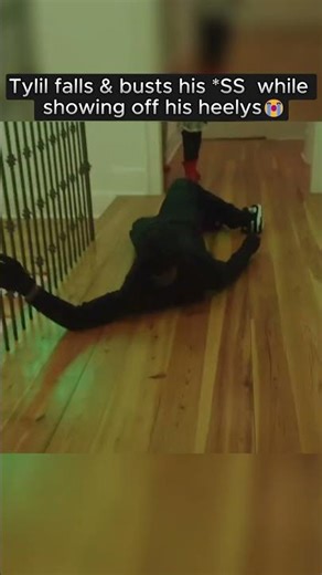 Tylil Heelys Wipeout Fail 😭 #HeelysFail #FunnyFail #ViralFail