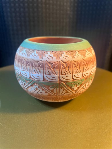 Vintage Hand-etched Navajo Pottery ~ Signed | New Mexico - Etsy
