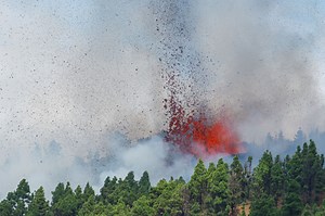 Le volcan Cumbre Vieja est entré en éruption à La Palma aux Canaries | RTS