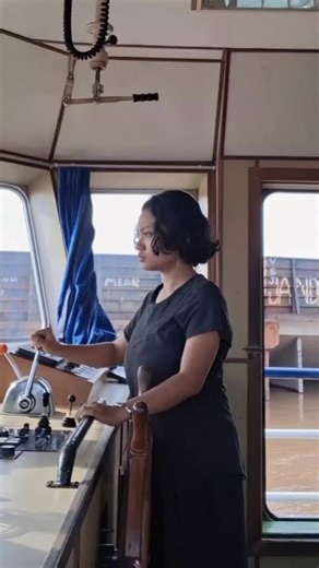 LEBIH SEREMAN DITINGGAL PAS SAYANG-SAYANGE ASLI. #seawomen #pelauthits #pelautindonesia #pelaut #sea #woman #fyp #sailor #pelautwanita #tbmangaka #pelautcantik #sailormoon #womanstyle #hayyyayyy #action #sealife #kapal #sungaibarito