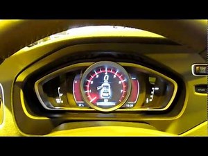Volvo V40 Cross Country interior & dashboard