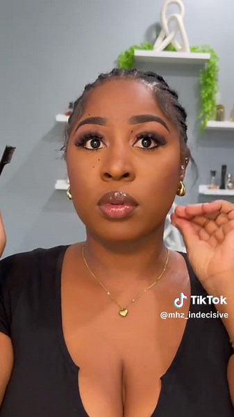 It's Giving Real Hair! Super Natural! Best Invisible Loop Reusable Crochet hair! hair 🔗 in my bio, hair from @qvr hair To save 💰use code: REB23 and get 23% off. I used five packs to get this look. Hair: #T1B/30/27 Small Kinky Curly 16