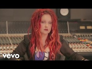 Cyndi Lauper - The Story Behind "Witness"