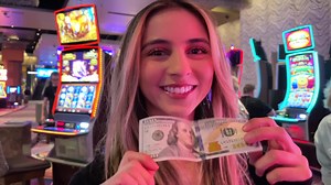 FINALLY Played The Dragon Link Peacock Princess Slot In Las Vegas!!🦚🎰 | Leslie Slots