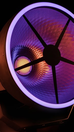 Showtec | Entertainment lighting on Instagram: "𝐒𝐡𝐨𝐰𝐭𝐞𝐜 𝐆𝐨𝐥𝐢𝐚𝐭𝐡 – 𝐚 𝐫𝐞𝐭𝐫𝐨 𝐥𝐢𝐠𝐡𝐭 𝐞𝐟𝐟𝐞𝐜𝐭 𝐟𝐨𝐫 𝐭𝐡𝐞 𝐟𝐮𝐭𝐮𝐫𝐞 🔆 Combining the nostalgic charm of a retro light effect with cutting-edge LED technology, Showtec’s Goliath makes a gigantic impression in stage and studio environments, and beyond. 🔅 320 W LED with retro tungsten dimming effect 🎛️ 264 Individually controllable RGB LEDs With multiple control options including DMX, Art-Net, sACN, RDM, master/slave and