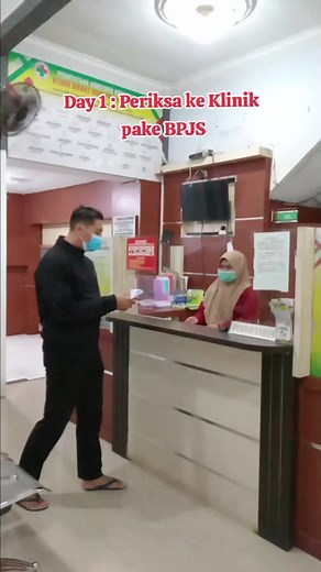 One Day: Periksa ke Klinik pake BPJS🤗 #tiktokviral #oneday #kontenhiburan #klinik #bpjs #videoviral #videolucu