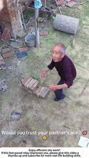 Tossing Roof Tiles – Fast Hand‑to‑Hand Teamwork 🧱🏠