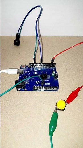 I programmed an Arduino to simulate realistic forest bird sounds!
