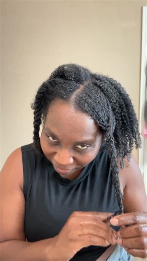 Detangling my hair after a month using African Pride Pre shampoo | DiscoveringNatural