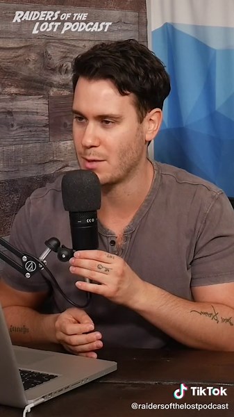 Exploring Artistic Expression in Ex Machina with Jackson Pollock