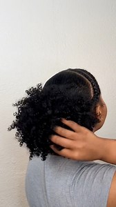 11K views · 205 reactions | Sometimes curlies we can get into a hairstyling rut. It happens to all of us! And that's exactly why this creator does a video tutorial for an effortless easy, natural hairstyle. We promise, it's so easy it'll make your morning routine a breeze. Creator  @knzyrae | NaturallyCurly.com | Facebook