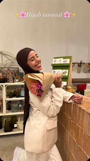 Nissrinesf on Instagram: "For my hijabi girliiies 🌷 #hijab #makeup #tutorial"