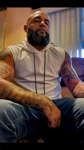 Happy holidays, #muscle #growth #fitnessjourney | Roid Hyperion