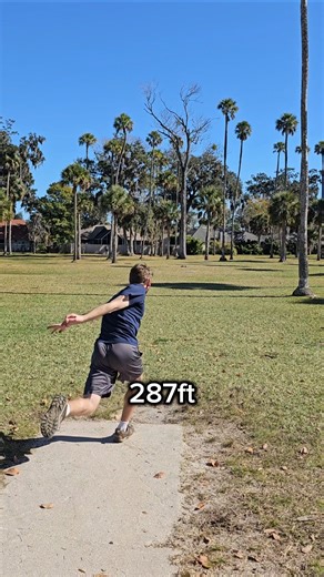 Birdie of the Day, I thought I threw too far! Raptor #discgolf #birdie #sports