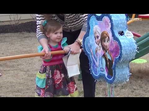 PINATAS FOR DAYS! | Funny Pinata Fails