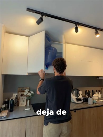 Los bidones ya fueron. Agua purificada, rica y sin complicaciones. Menos plástico, menos pega, más sentido común 💧 📲 Pídelo por WhatsApp: 56 9 4271 1794 #Glazz #AguaPurificada #ChaoBidones @glazzcl#purificadoresdeagua