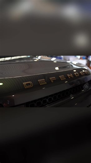 11K views · 256 reactions | Last week, #DiamondAircraft and #RangeRover hosted an exclusive event uniting innovation and performance in the air and on land! Our guests experienced cutting-edge aircraft, thrilling drives, and gourmet delights in the unique setting of our Austria headquarters! Here are a few impressions, courtesy of our friends at Czeczelits Automegastore... #WeFlyDiamondAircraft ✈️ | Diamond Aircraft Industries | Facebook