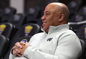 Watch: Notre Dame basketball signee with the ‘Dunk of the Day’