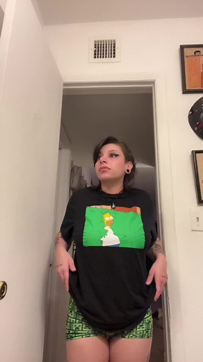 Luna🧚🏼‍♀️ (@lunathegh0st)’s videos with original sound - You probably know me