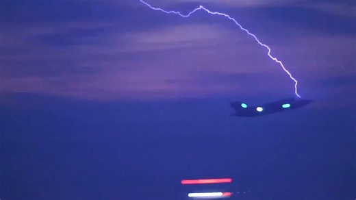 Why the F-35 cannot fly near lightning