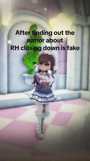 Exploring the Edgy World of Royal High in Roblox