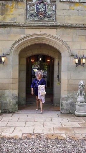 I welcome you all to another amazing episode of Destination / Castle Wedding. Most people are now choosing Scotland as their destination. Edinburgh has a lot of castles. Castle weddings are expensive but beautiful 😍. 447958146433 uk and Destination. Grab yourself some popcorn cuz episode yi ma freaky 😜 🤪 😏 😋 😉 My outfit @ooges_atelier Video @shootbyjohnny Autogele @autogelebysunshine_uk | Alaga_toh_porsche