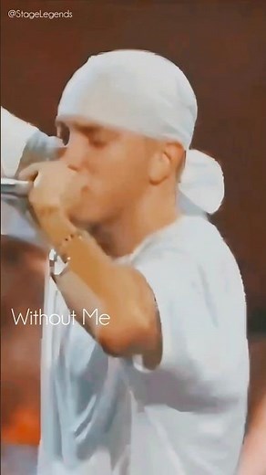 Eminem – Without Me | Live in Detroit 2002 | Stage Legends