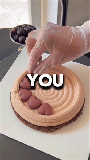 The Ultimate Way to Add Sauce Like a Pro 🔥 sound : @tyler.vitelli #comedy #shorts #satisfying #joke