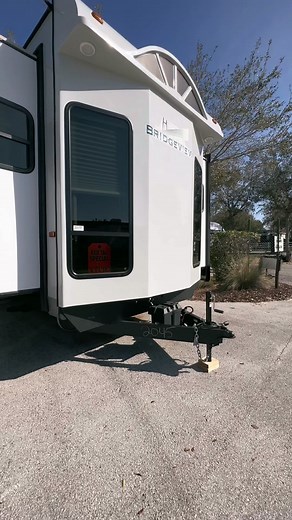 Luxury 2023 Bridgeview 42 IKTD Destination Trailer - Is It Worth $95,000?