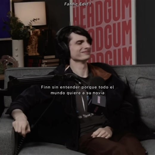 Fanfiction de Finn Wolfhard y Sienna del Toro