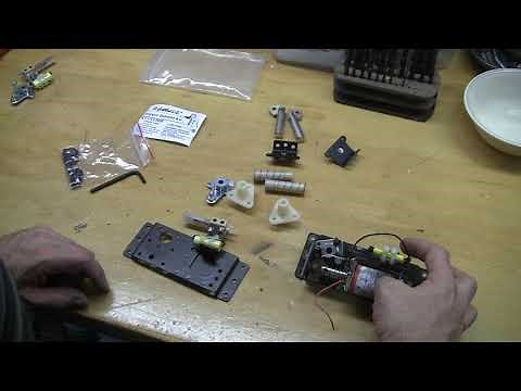 Rebuilding pinball flippers on Gottlieb System 3 Waterworld Pt 1 - PinballHelp.com