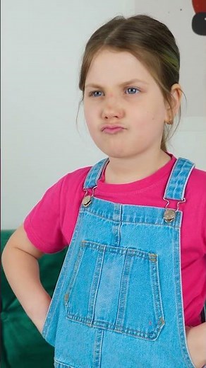 Cardboard TV Adventure! 🎨✨ Fun Craft for Creative Kids!