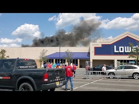 LOWES (Lowe's) Piscataway, NJ fire. 3PM 07/31/2023