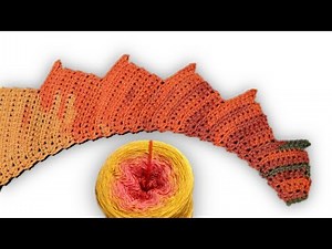 How to #crochet a dragon tail shawl with gradient yarn