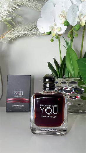 Stronger With You – Powerfully by Emporio Armani Exploring this one properly and will share my thoughts soon 🤎🤎 Kindly gifted by @Armani beauty #StrongerWithYou #ArmaniBeauty #PerfumePR #FragranceLover