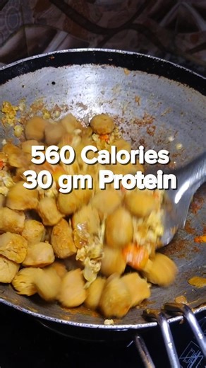 Soya chunks with egg 🥚 | high protein in 5 minutes 💪 | Adi fitness blogger #protein #meal