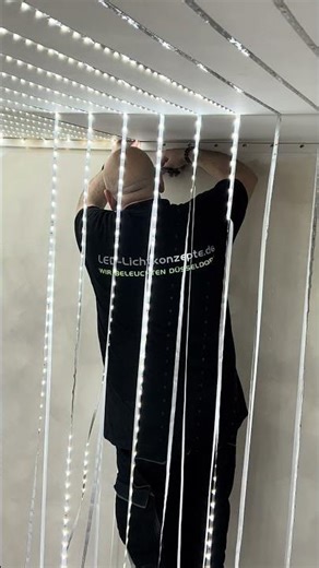 🤖 Installation LED Streifen Lichtdecke v LED Lichtkonzepte Düsseldorf #ledinstallation #ledstrips