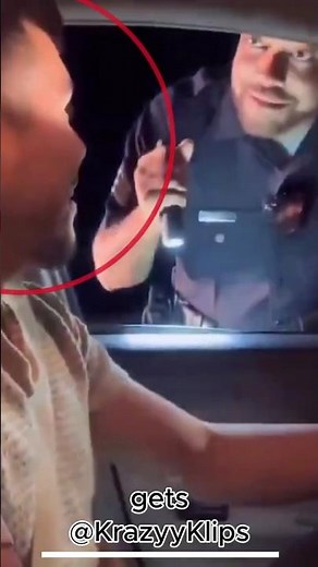 Man makes cop cry after being pulled over 😮‍💨