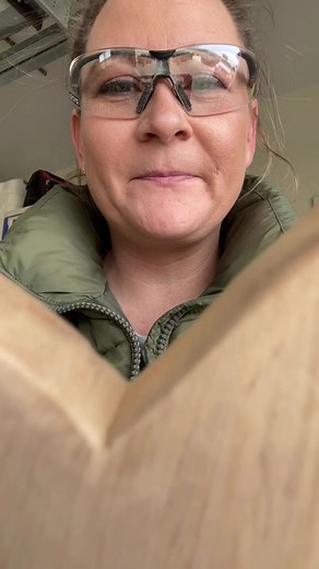 3.3K views · 73 reactions | You can also paint on your design with the burn gel but I find it easier to use a stencil! #burngel #woodburning #diy #cheeseboard #cuttingboard | Bourn to Create | Facebook