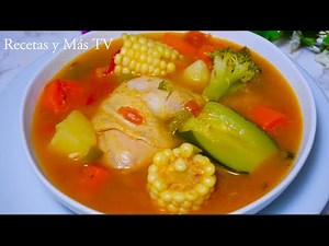 Caldo de Pollo Con Verduras Nutritivo y Bien Sabroso Con Pollo Organico o Gallina