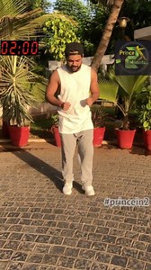 This is For all you dance lovers who love to dance but don’t know how to dance. Just follow me for 2 minutes and you will learn some best moves every time 😬😬. Starting with a simple and attractive move 😉 . After learning this it won’t be difficult to impress people 😉😉. 2 minutes and this move is with you for life time 🤟🤟. - Do share your videos once you learn the step 😉😉. . #dance #princein2 #princein2miinutes #learn #quick #move | Prince Gupta