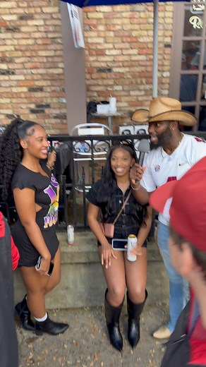 12K views · 86 reactions | It was moving a lil bit   A lil LSU wiggle  #streetinterview #publicinterview #lsu | Enyi Ukairo | Facebook