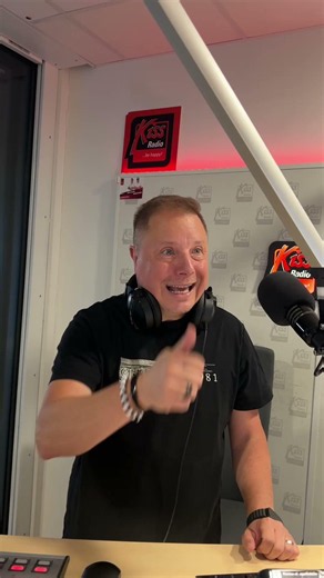 Martin Hájek vs. Gen Z 😂 #kissradiokiss