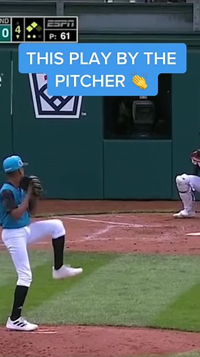 This layout from the pitcher 👏 @ESPNatbat #baseball #littleleague #pitcher