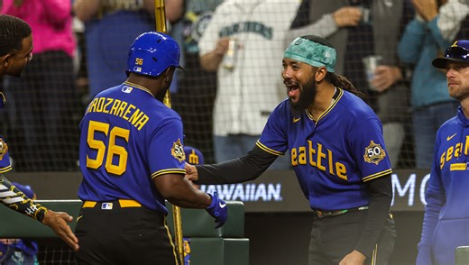 Seattle Mariners snap 5-game skid with 9-6 win over Astros