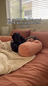 The popular Wiggle pillow is back! Looking for a little extra support from back to front? Our floppy-yet-supportive bolster pillow will keep you comfy in all the right places. It’s covered in our premium, super-soft eucalyptus TENCEL™ lyocell fabric for maximum comfort. | Buffy