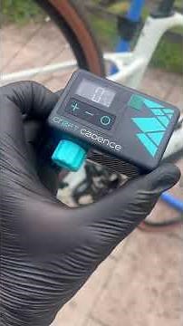 Craft Cadence electric mini pump with digital display - See it in action people