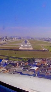 123K views · 2.9K reactions | ‍✈️ GOL Boeing 737 landing at Sao Paulo CGH #pilot #pilotlife #aviation #avgeek | Just Planes | Facebook